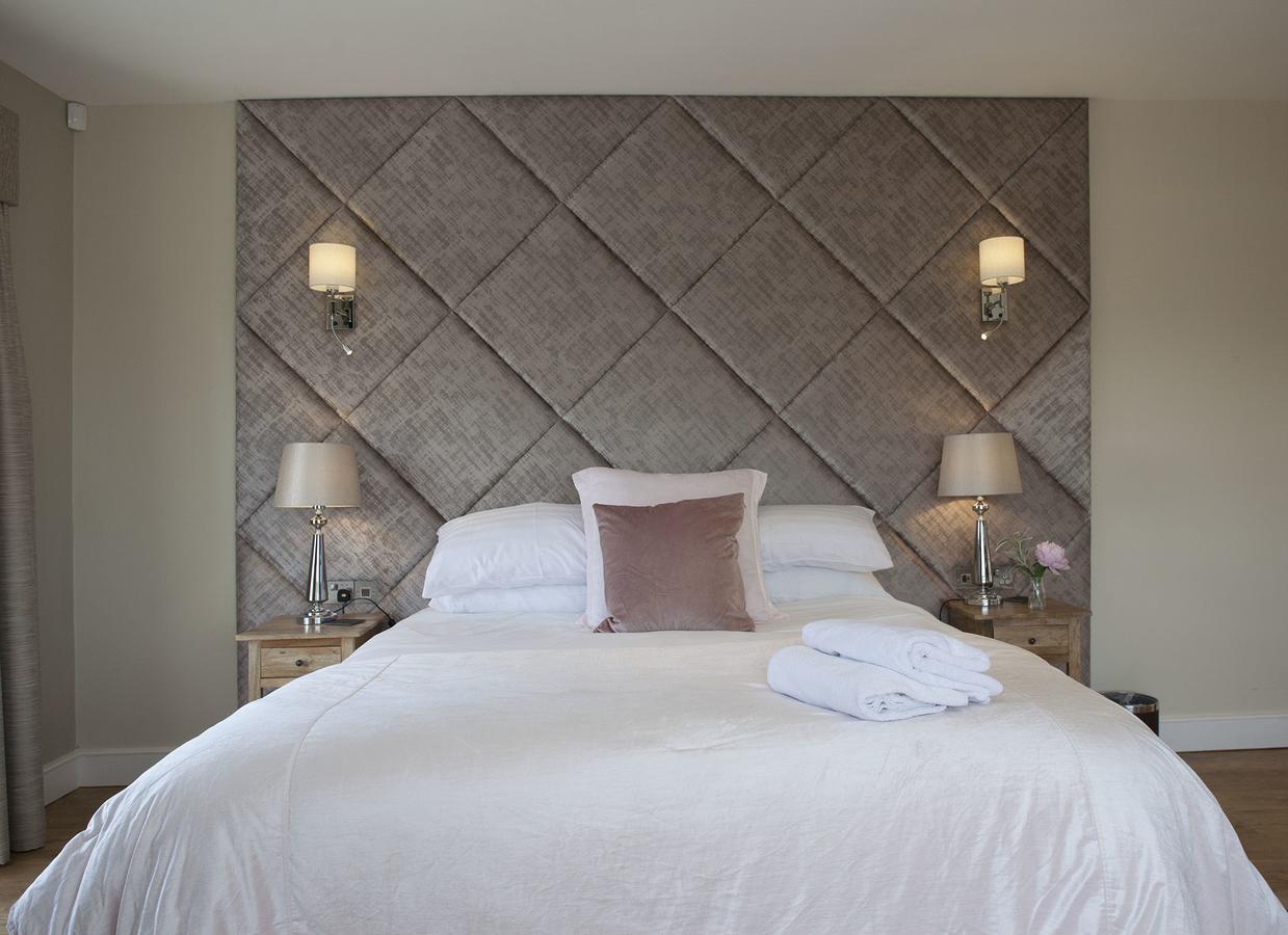 Black Horse Beamish 4*